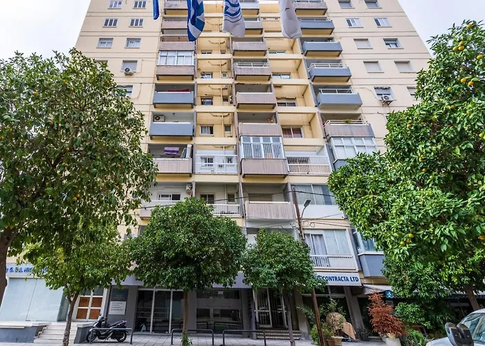 Bastia - Skyline 1-br & Balcony In Nicósia