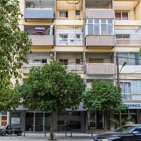 Apartment Bastia - Skyline 1-br & Balcony In Nicosia