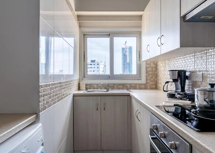 Bastia - Skyline 1-br & Balcony In * Nicosia