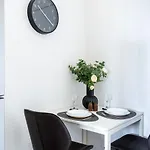 Appartement Bastia - Skyline 1-br & Balcony In Nicosia